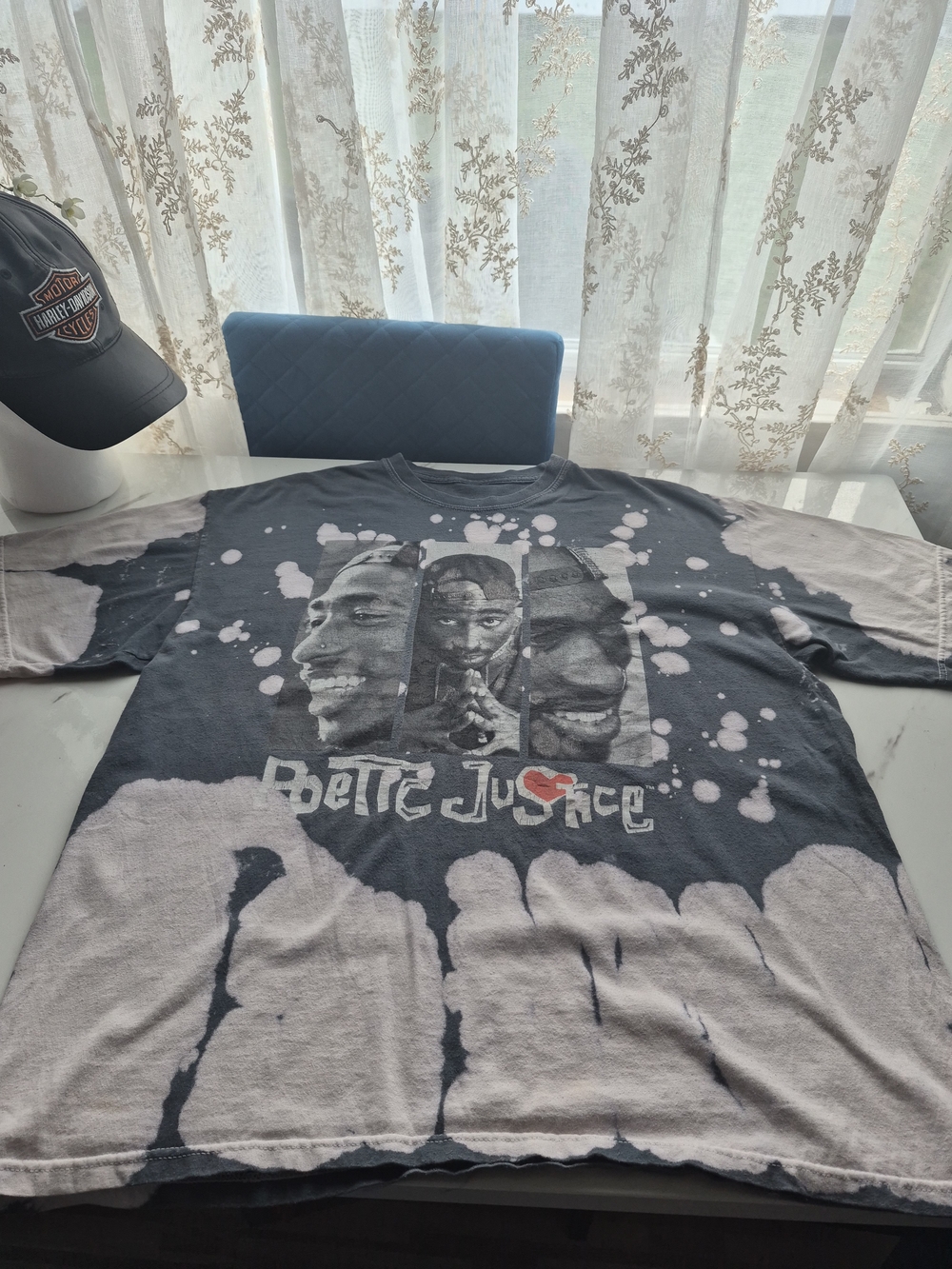 Black and Light Gray Tie-Dye Tupac 'Poetic Justice' Graphic Tee Y2K
